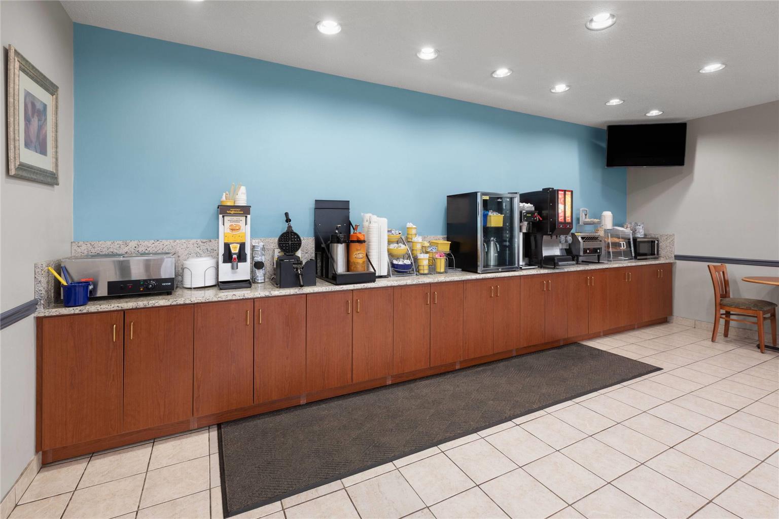 Days Inn & Suites by Wyndham Seaford - photo 33