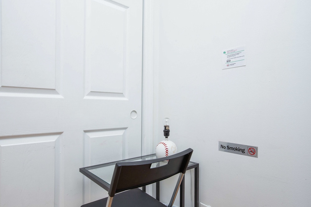 Racpanos Modern Stay on Forrest Street - photo 35