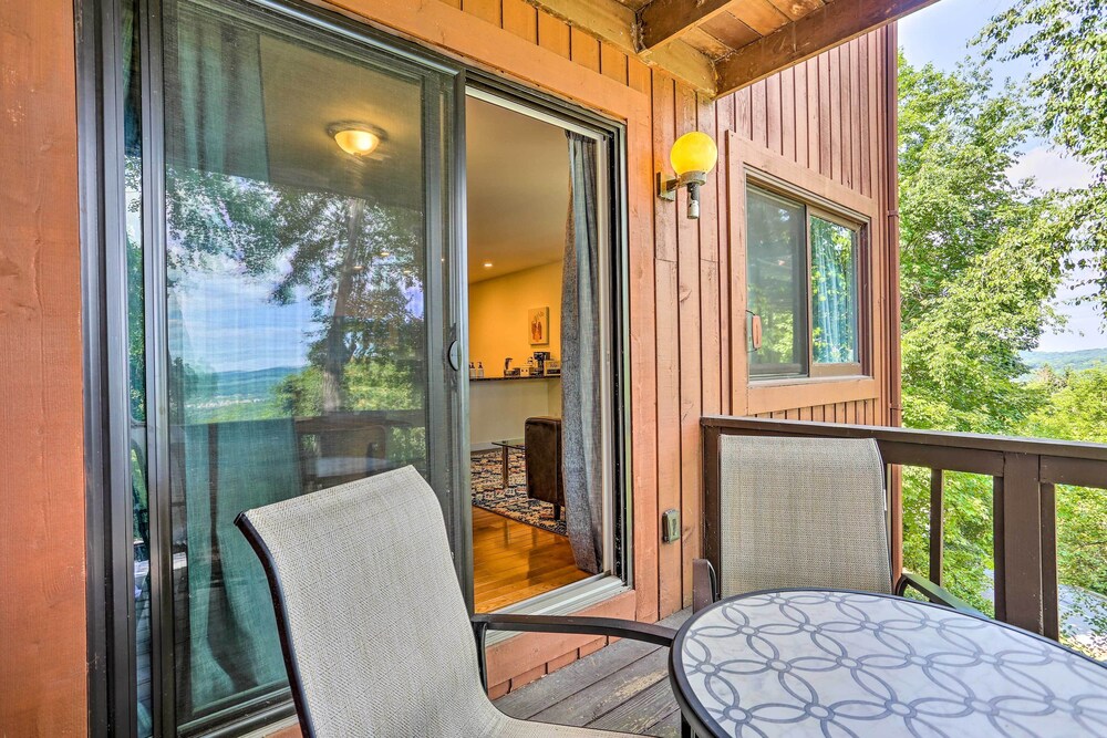 Sun Lit Vernon Condo Less Than 2 Mi to Ski Resort - photo 17