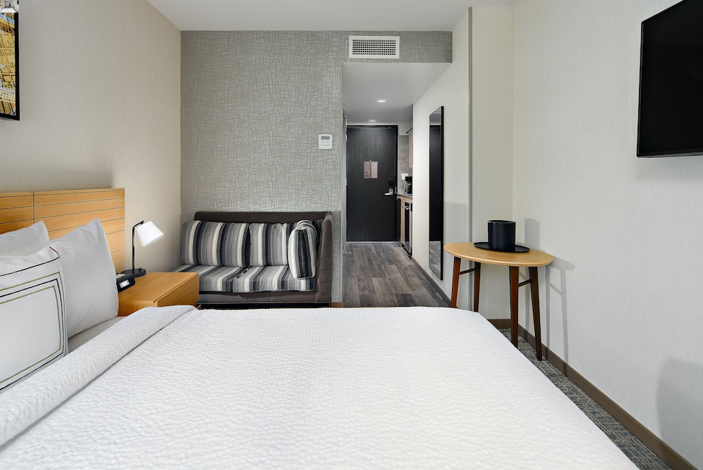 TownePlace Suites by Marriott New York Manhattan - photo 10
