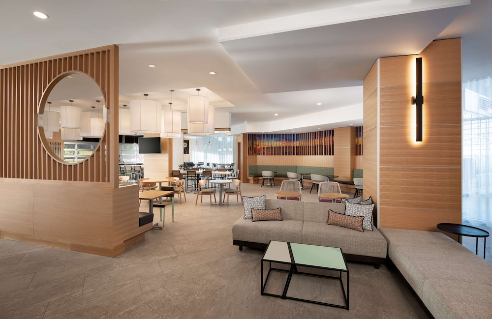 Hyatt Place Tempe Phoenix University - photo 8