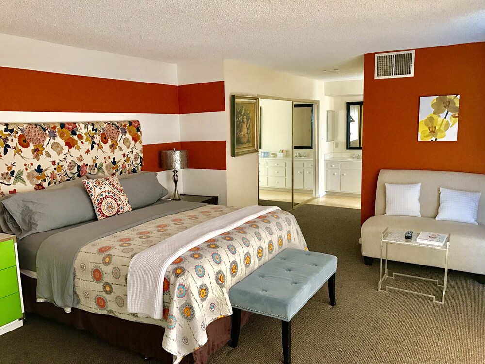 The Village Palm Desert - photo 18