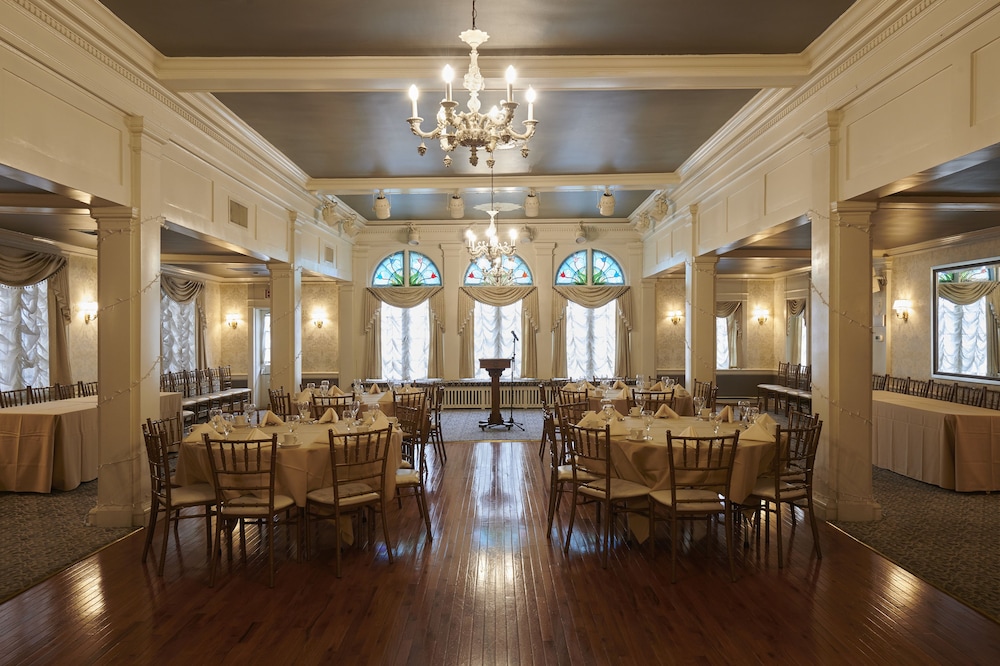 Lititz Springs Inn - photo 43