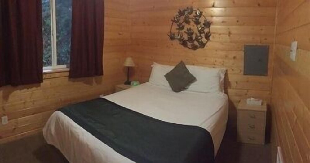 Robin Hood Village Resort - photo 16
