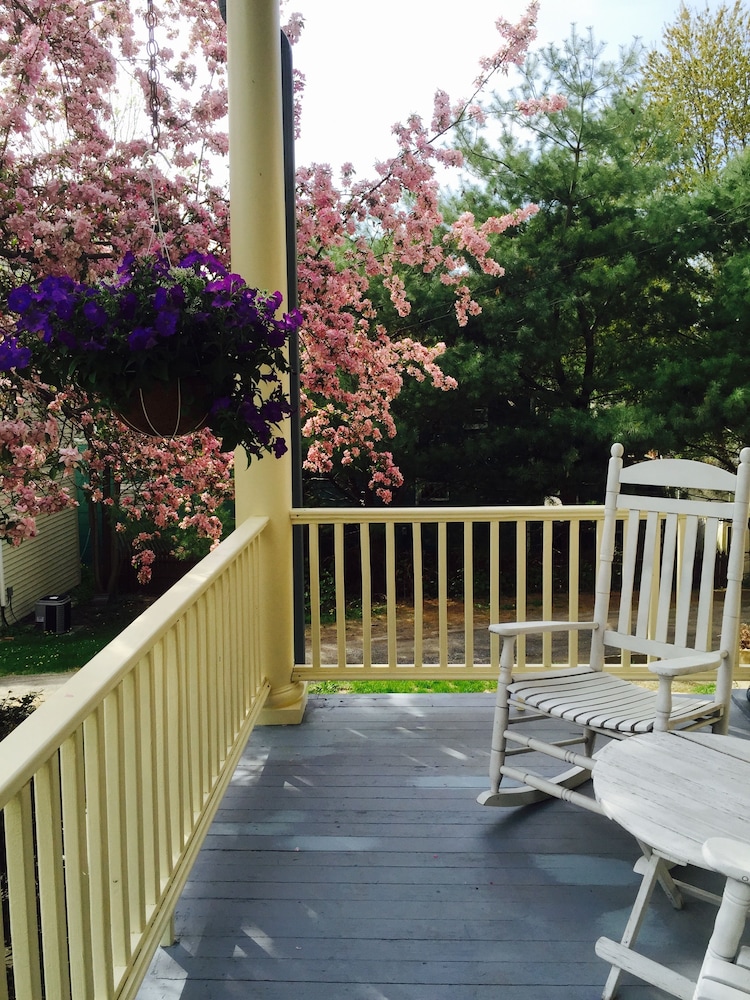 Borland House Inn - photo 75