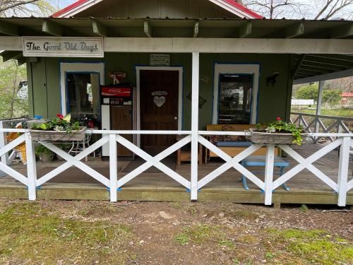 Rolling Brook Inn - photo 36
