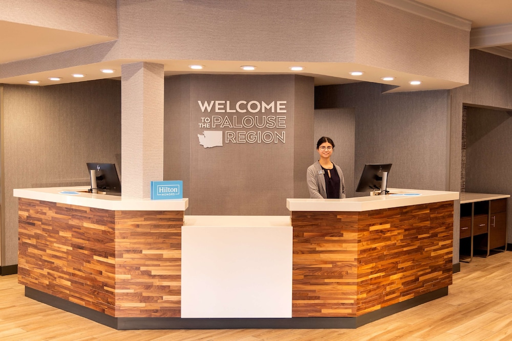 Hampton Inn Pullman - photo 6