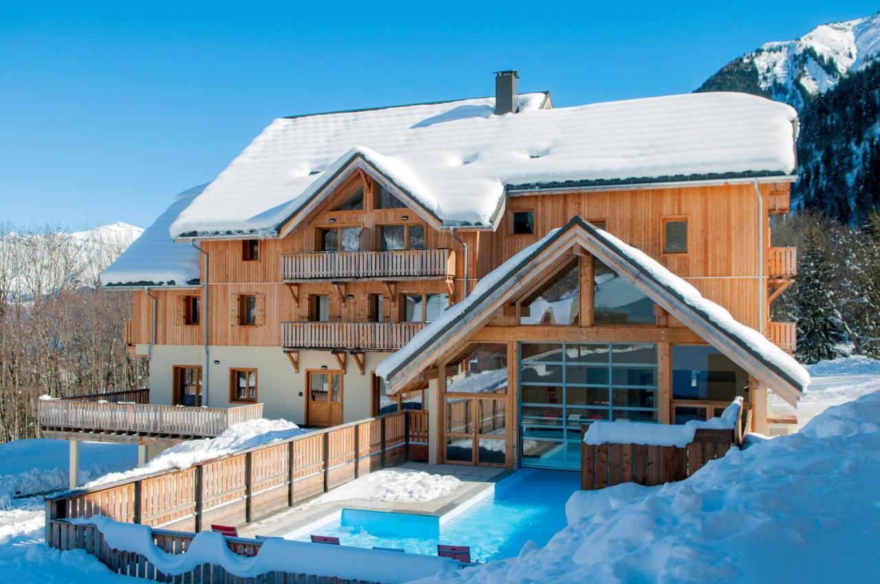 Goélia Les Chalets De Belledonne — hotel in Allevard