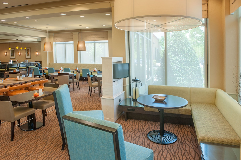 Hilton Garden Inn Pensacola Airport Medical Center - photo 40
