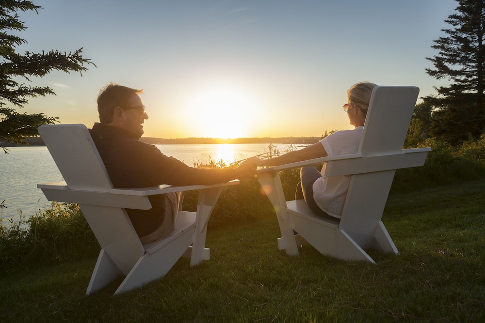 Spruce Point Inn - photo 57