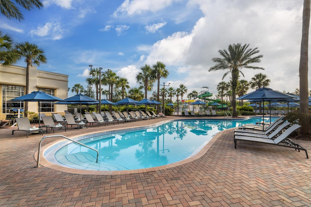 Hilton Grand Vacations Club Las Palmeras Orlando — 4-Star Luxury Hotel in Orlando, United States