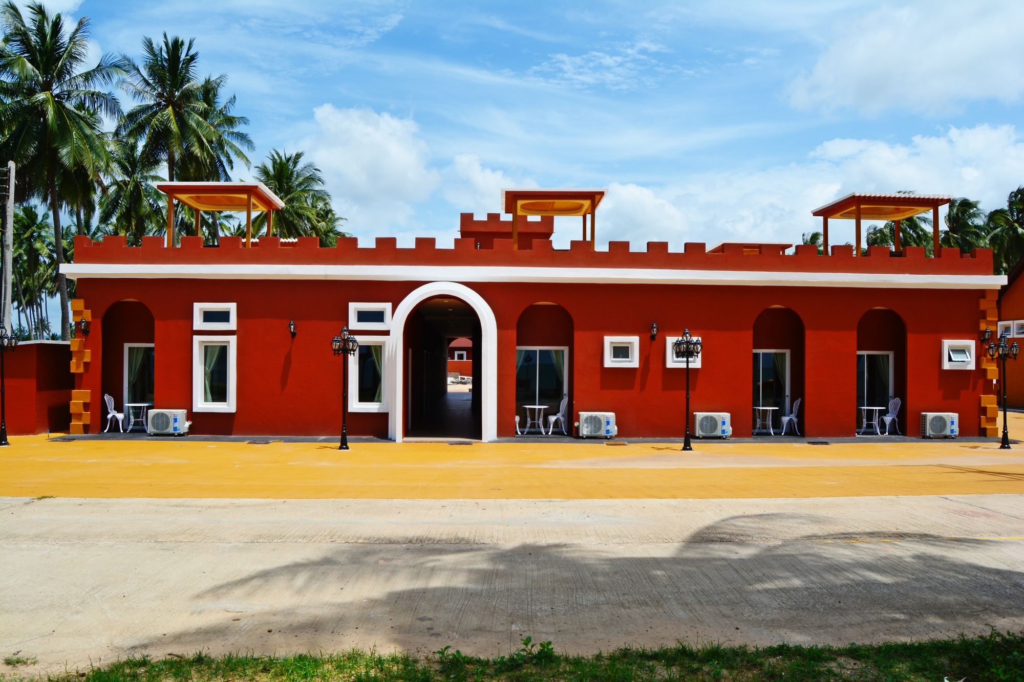World Cat Hotel & Resort - carbon neutral hotel in Bang Saphan