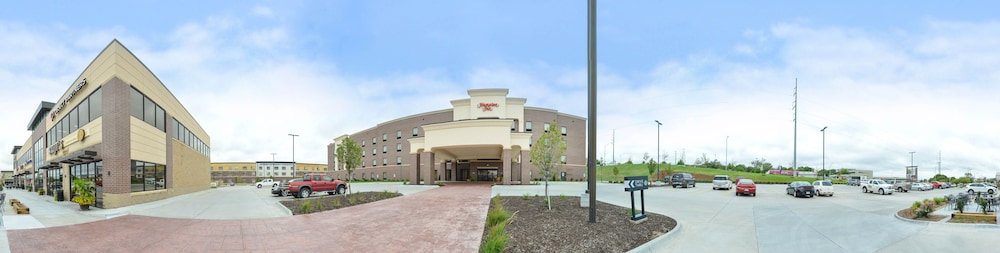 Hampton Inn Omaha Midtown Aksarben Area - photo 55