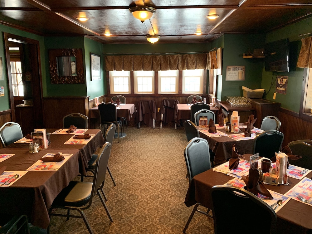 Fred's Inn - photo 36