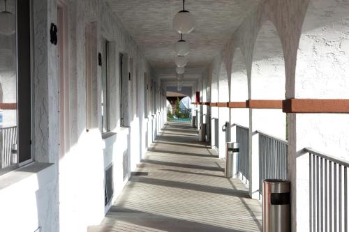 Cabana Inn - photo 15