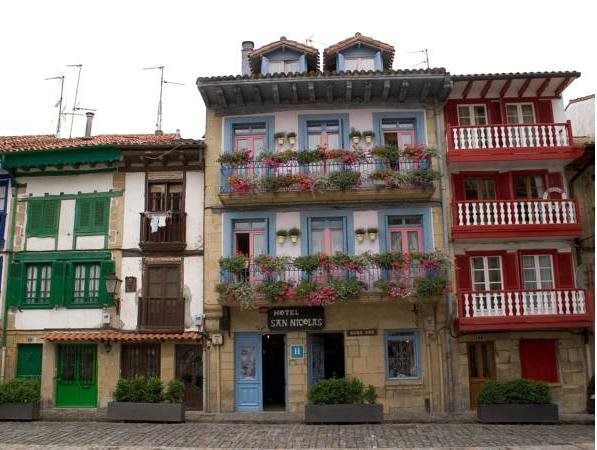 Hotel San Nikolas Sea Views in Fuenterrabia, Spain