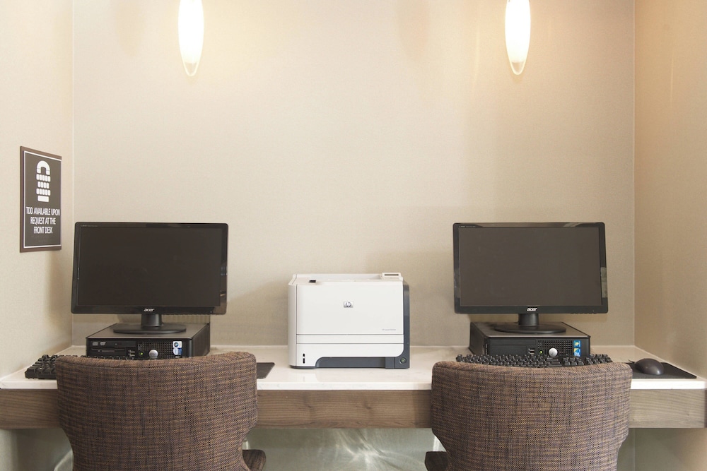 Residence Inn Phoenix Mesa - photo 27