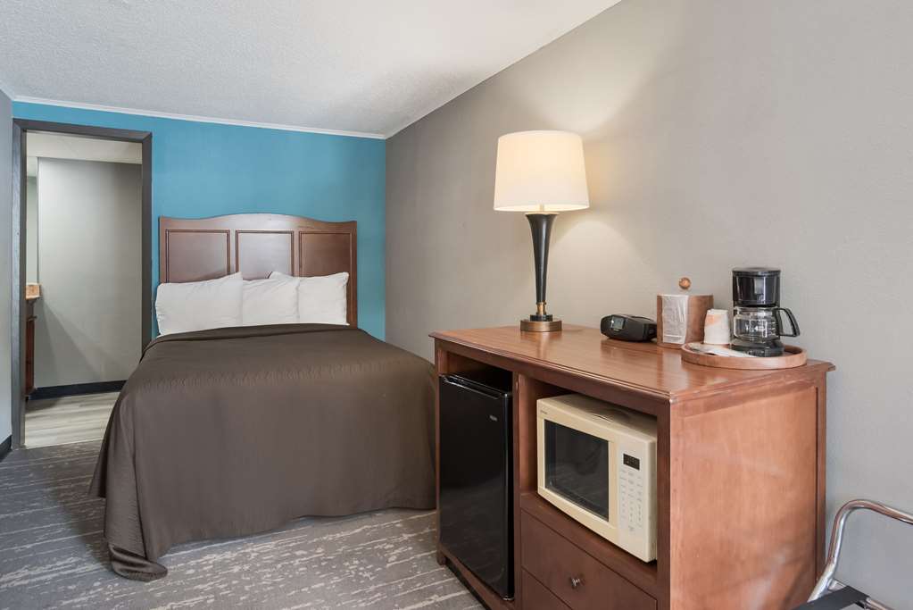 Rodeway Inn Carlisle North - photo 11