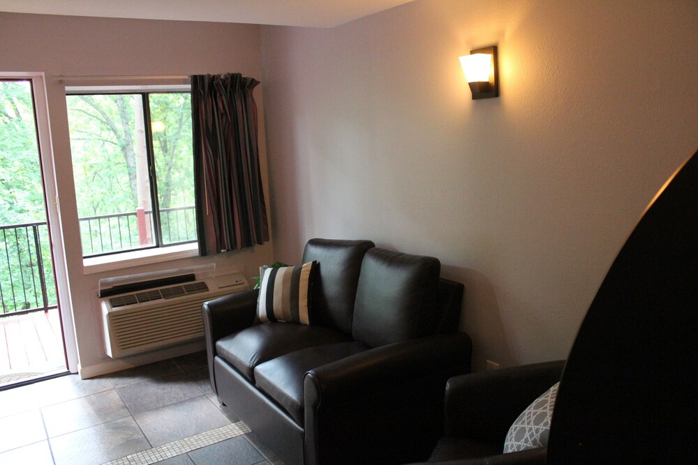 Brydan Suites - photo 73