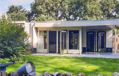Gorgeous Home In Sint Oedenrode — 4-Star Luxury Hotel in Sint-Oedenrode, Netherlands