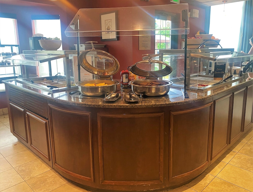 Staybridge Suites Great Falls by IHG - photo 101
