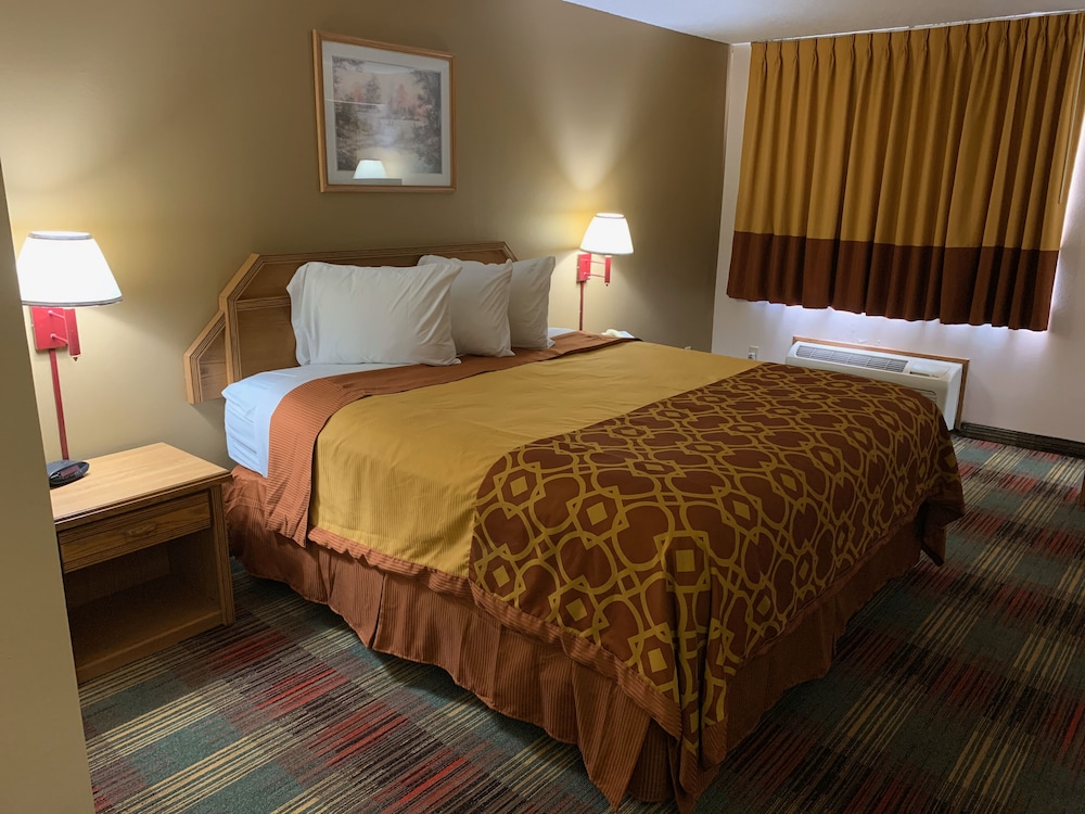 Budgetinn & Suites - photo 8