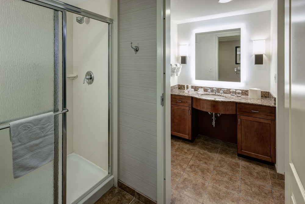 Homewood Suites by Hilton Denton - photo 22