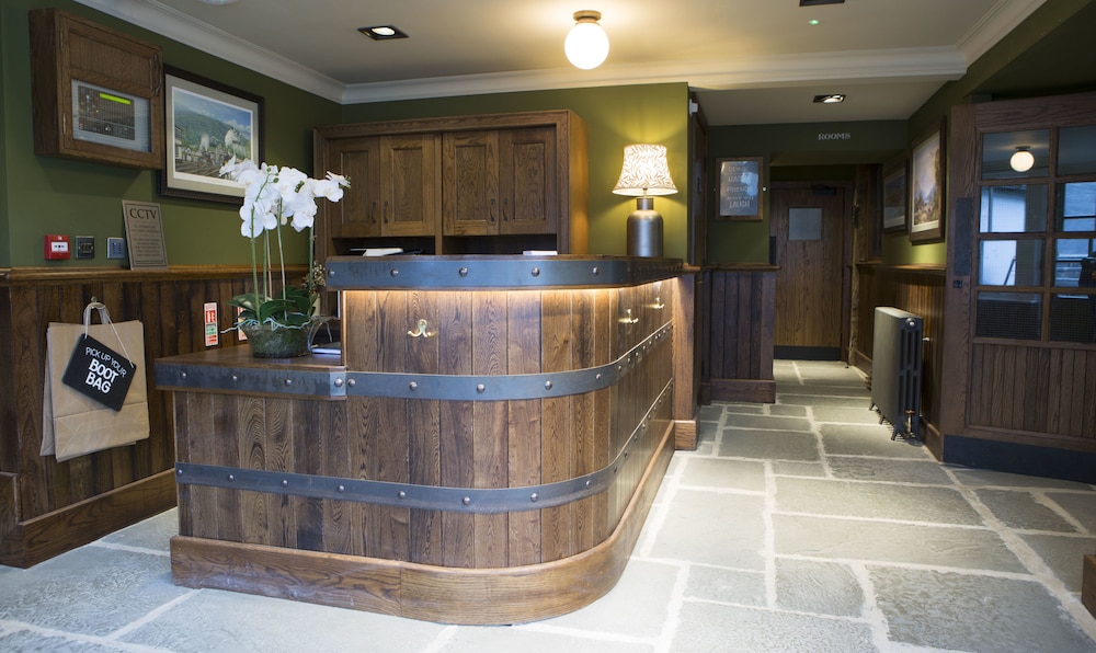 George III Hotel — hotel in Dolgellau