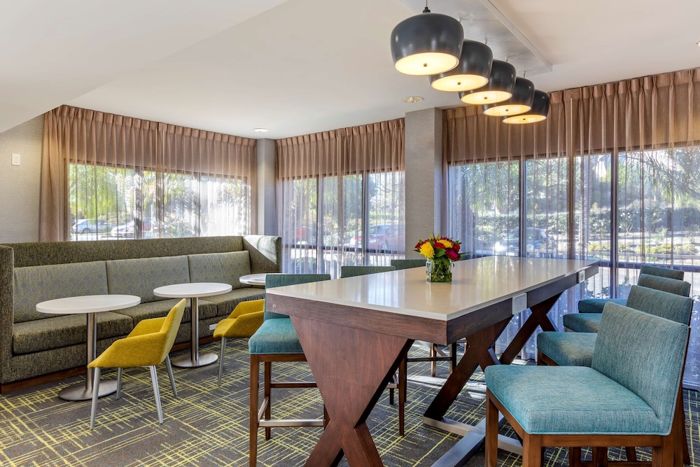 Hampton Inn Carlsbad North San Diego County - photo 4