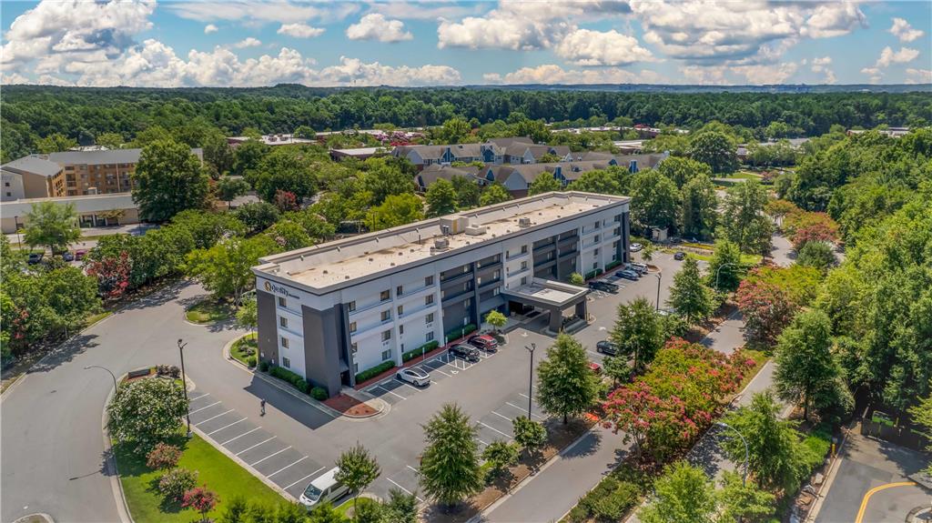 Quality Inn & Suites Raleigh Durham Airport - photo 3