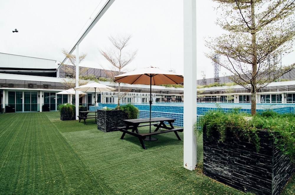 Sfera Hotel - carbon neutral hotel in Lumut