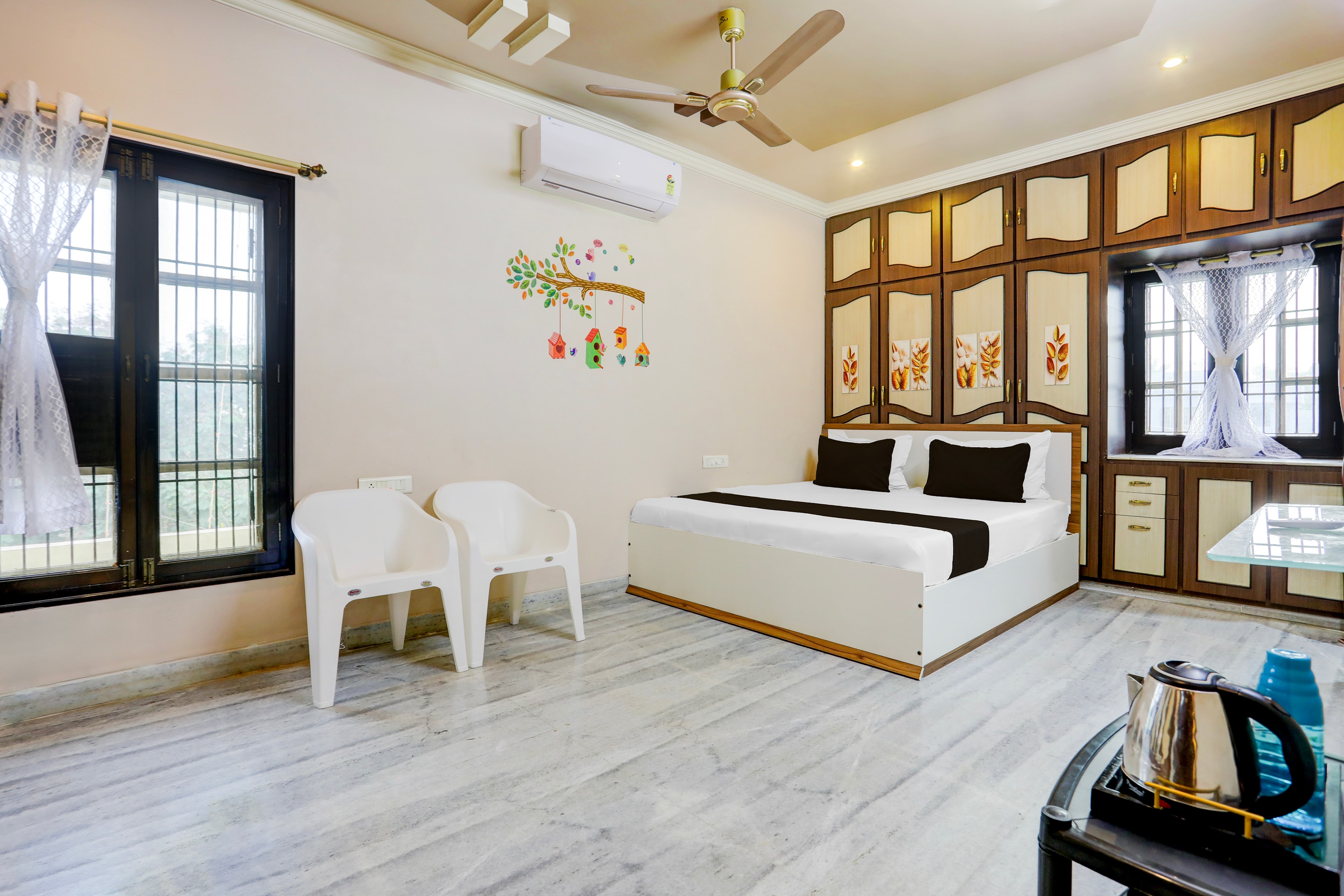 Hotel O M P Guest Inn — Nellore