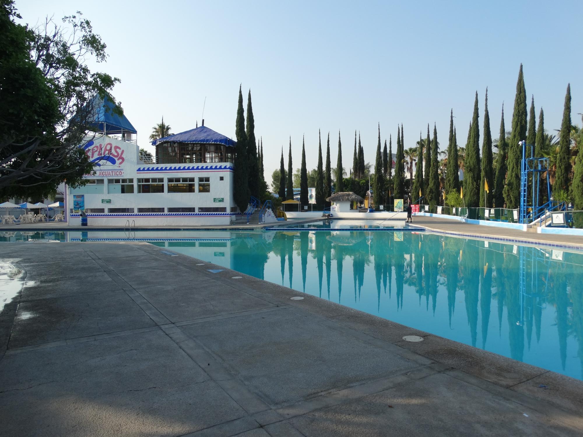 Hotel Splash Inn