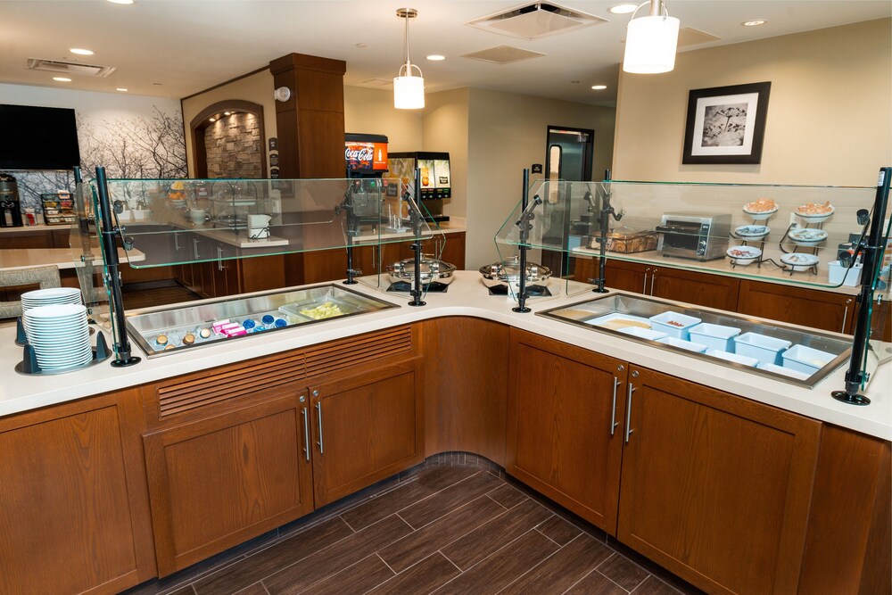 Staybridge Suites Newark Fremont by IHG - photo 35
