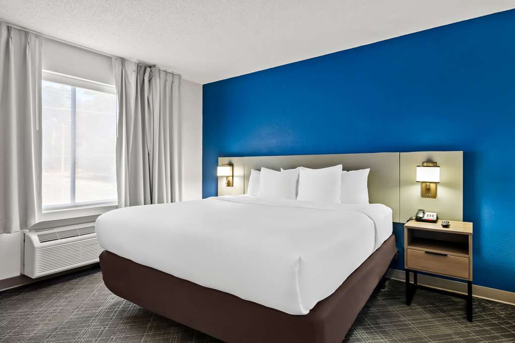 Comfort Suites Salem Roanoke I 81 - photo 16