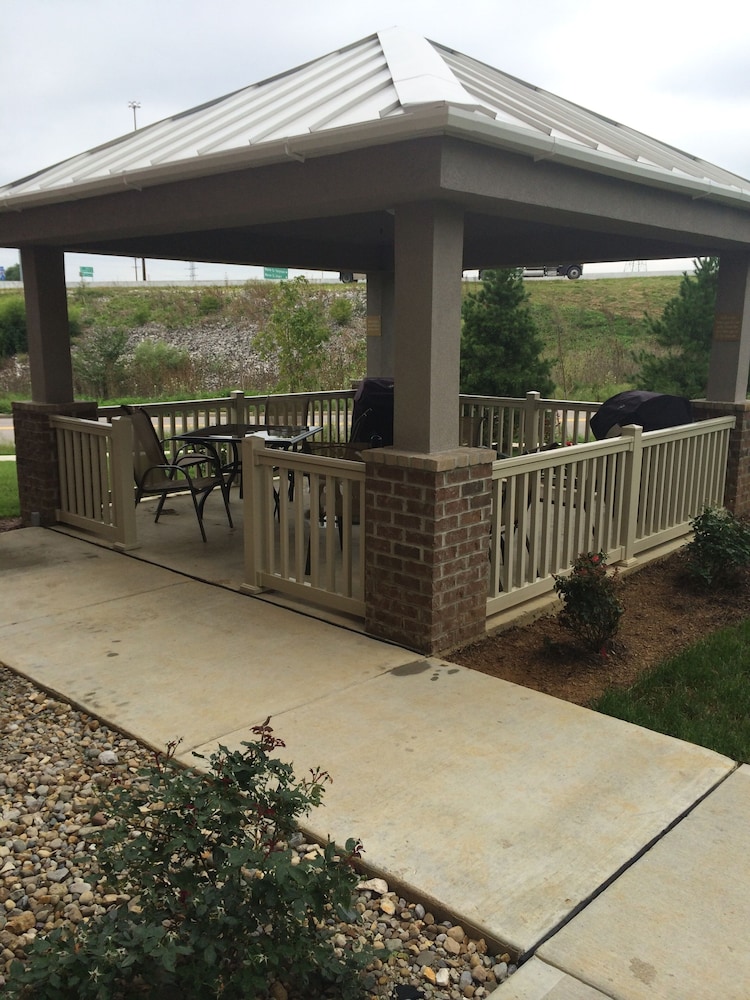 Candlewood Suites Bloomington by IHG - photo 28