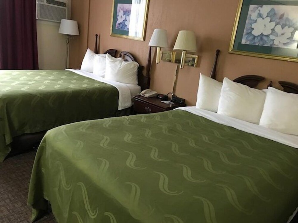 FairBridge Inn & Suites Poconos - photo 12