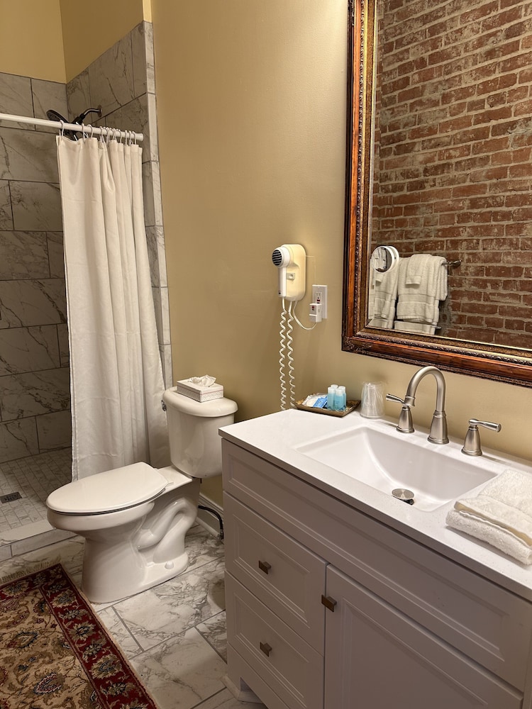 The Inn at Cedar Grove - photo 111