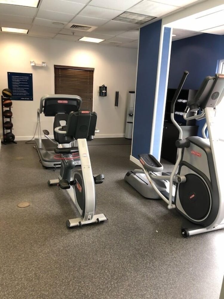 Hampton Inn Jacksonville East Regency Square - photo 18