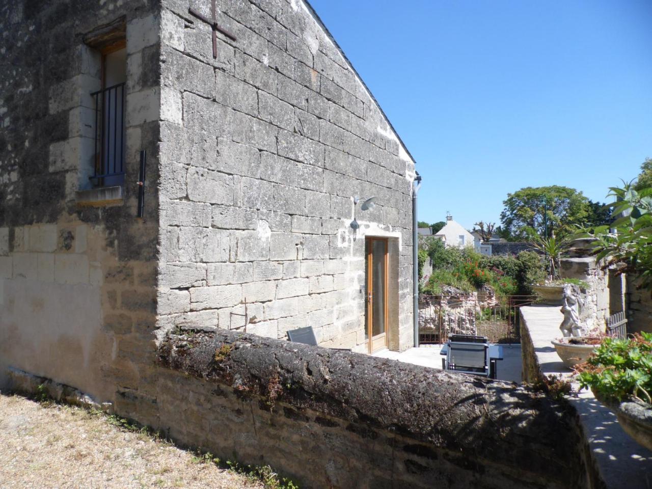 Maisonnette Climatisee Avec Parking Prive — hotel in Montfort-Sur-Meu