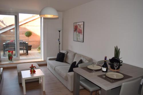 Apartment Aurora — 4-Star Luxury Hotel in Ieper, Belgium