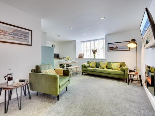 Heron Apartment Cottage — 4-Star Luxury Hotel in Berwick-Upon-Tweed, United Kingdom