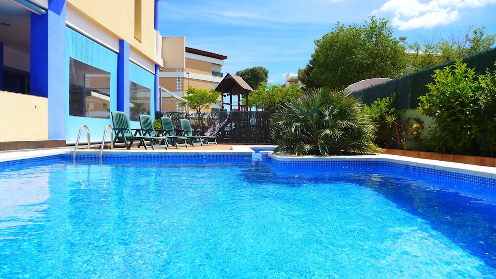 Costa Verde — 4-Star Luxury Hotel in Cambrils, Spain