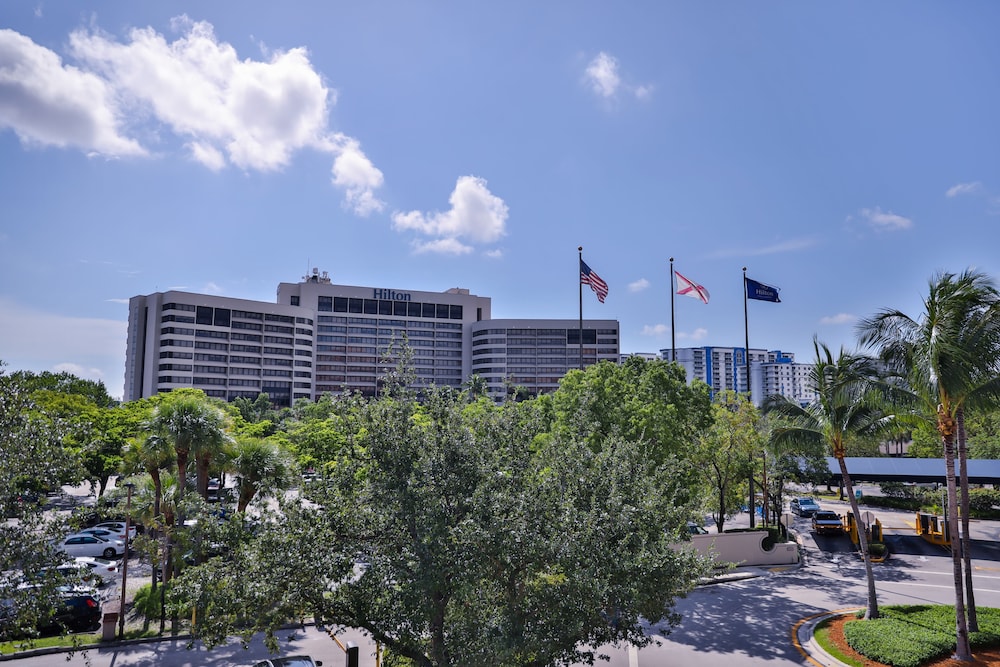 Hilton Miami Airport Blue Lagoon - photo 79