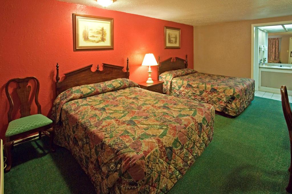 Americas Best Value Inn Lansing - photo 7