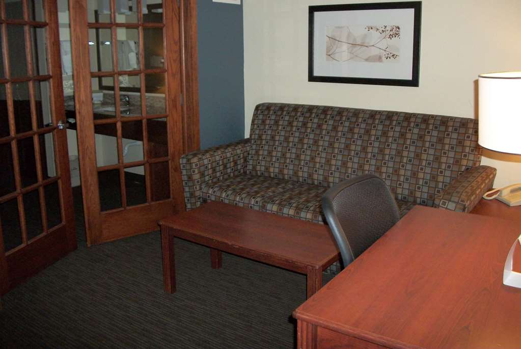AmericInn by Wyndham Beulah - photo 19