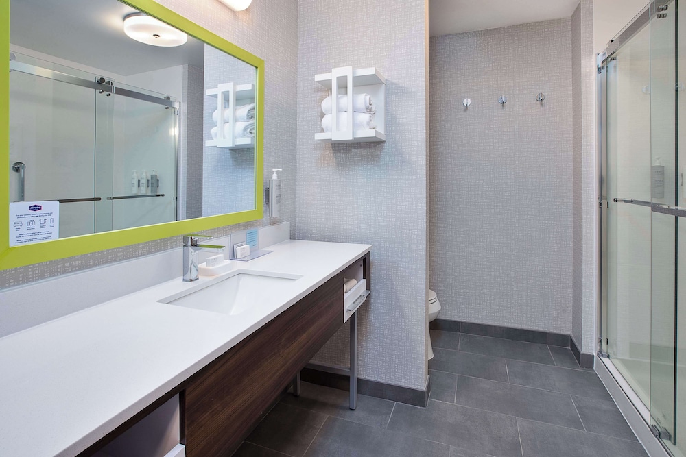 Hampton Inn Detroit Utica Shelby Township - photo 24
