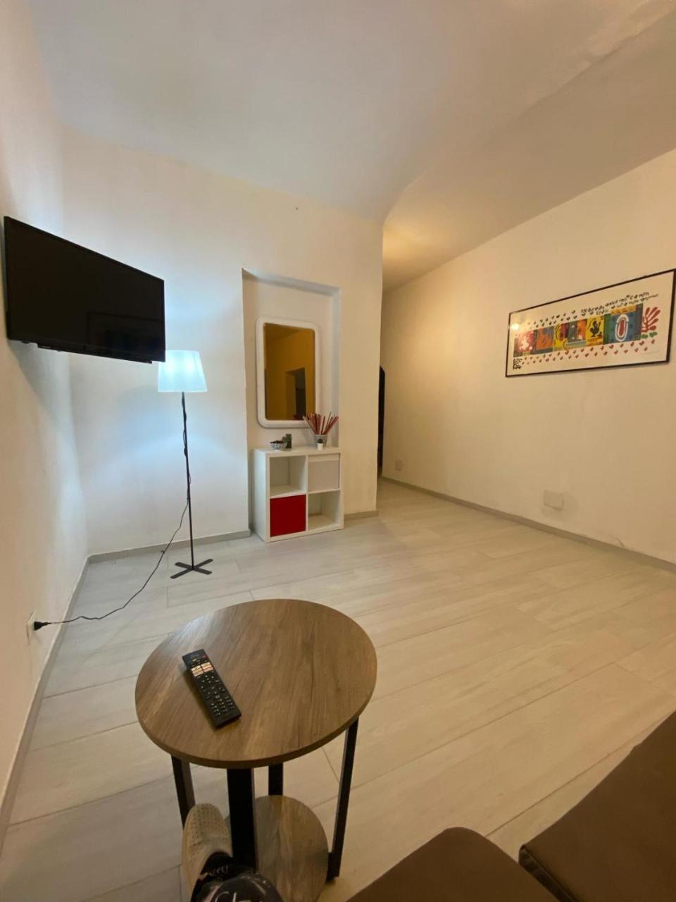 Appartamento Spritz 2 Camere Matrimoniali 7 9 Posti Letto — hotel in Siniscola