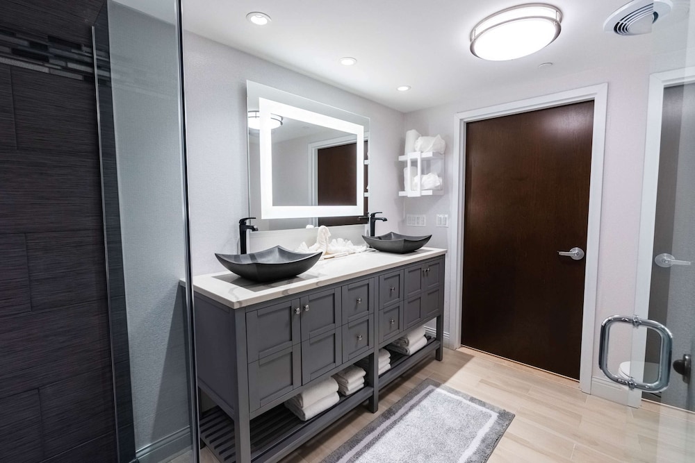 Hampton Inn & Suites Fairfield - photo 45