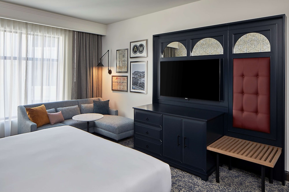 The Hamilton Alpharetta Curio Collection by Hilton - photo 16